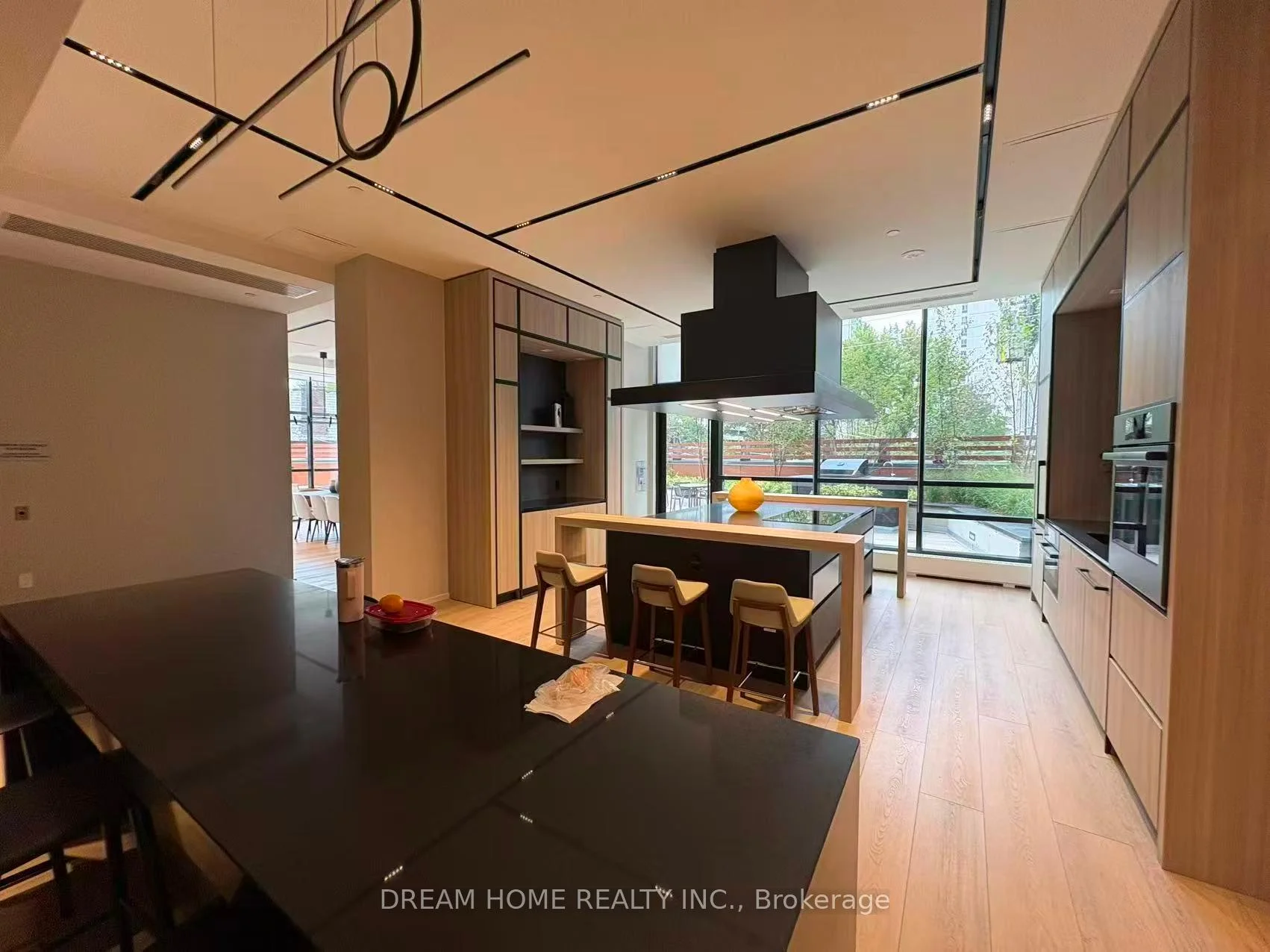 Photo 38 of Unit 2007, 609 Sherbourne Street, Toronto, North St. James Town — HOMEH