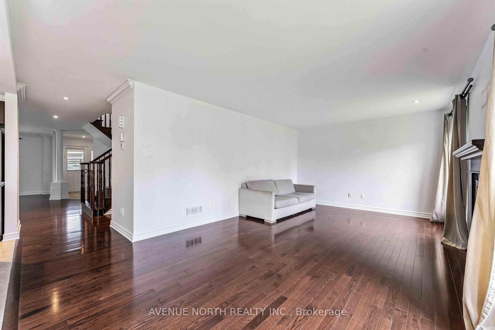 Photo 10 of 413 Boisdale Walk, Ottawa, Avalon East — HOMEH