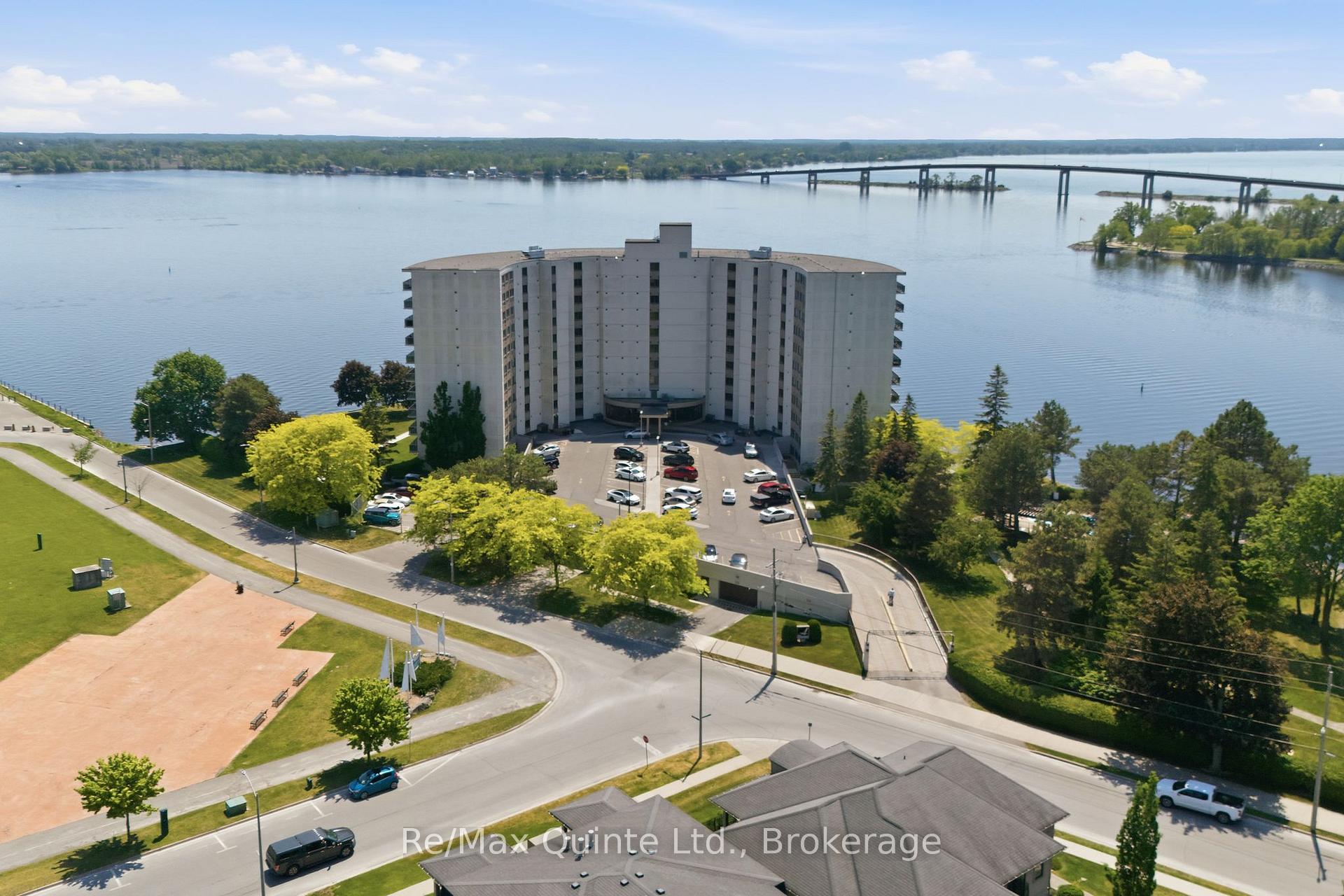 Photo 15 of Unit 307, 2 South Front Street, Belleville, Belleville Ward — HOMEH