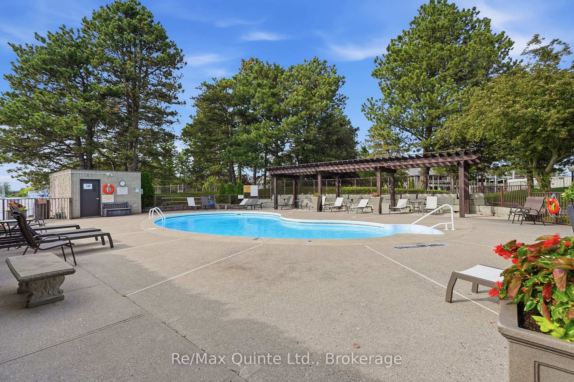 Photo 45 of Unit 307, 2 South Front Street, Belleville, Belleville Ward — HOMEH