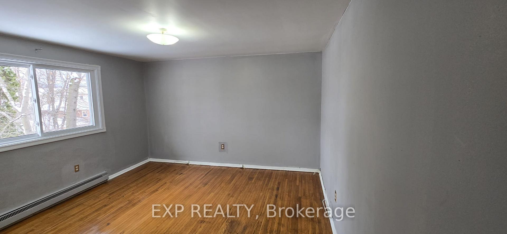 Photo 19 of 6753 Wilinger Street, Niagara Falls, Stamford — HOMEH