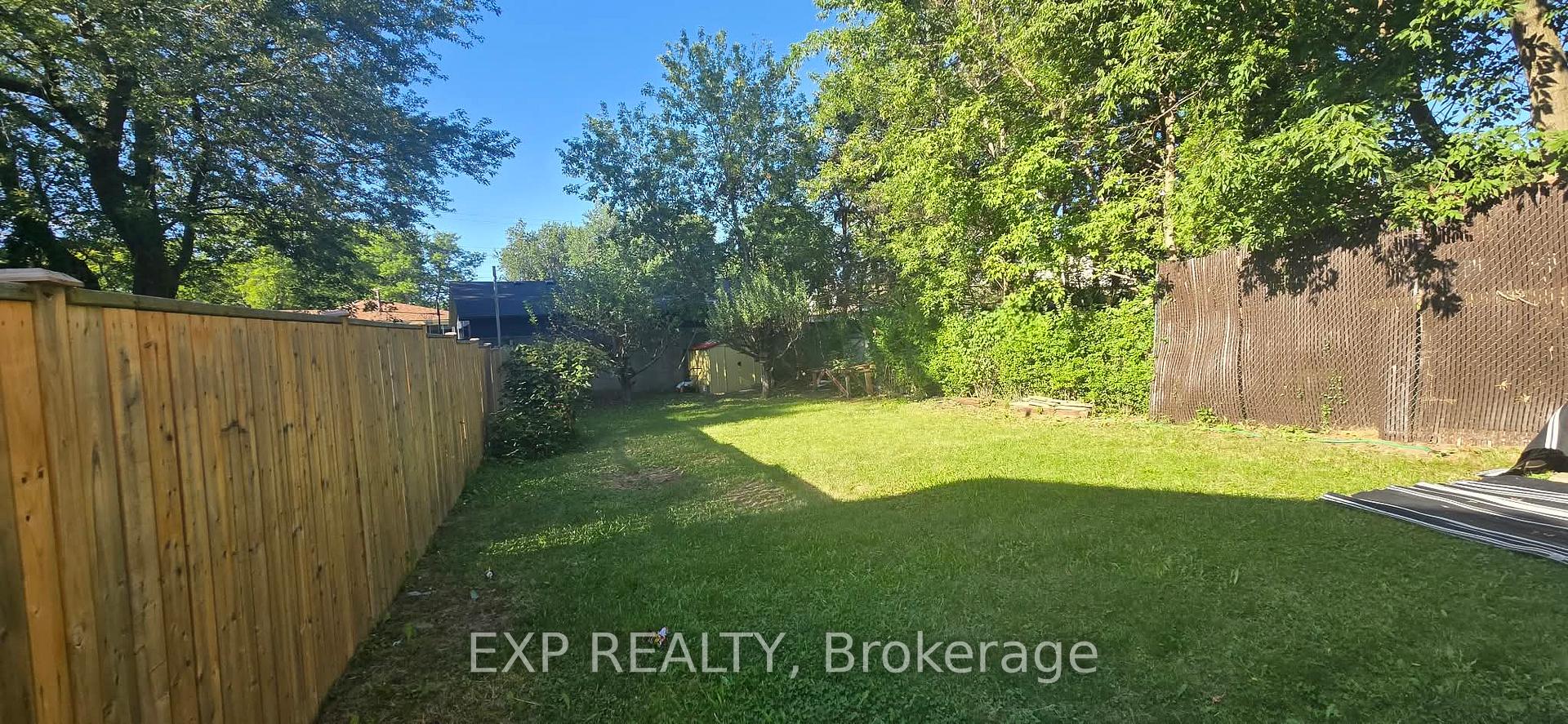Photo 26 of 6753 Wilinger Street, Niagara Falls, Stamford — HOMEH