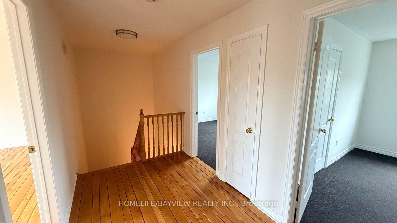 Photo 15 of 20 Gwilliam Lane, Aurora, Bayview Northeast — HOMEH