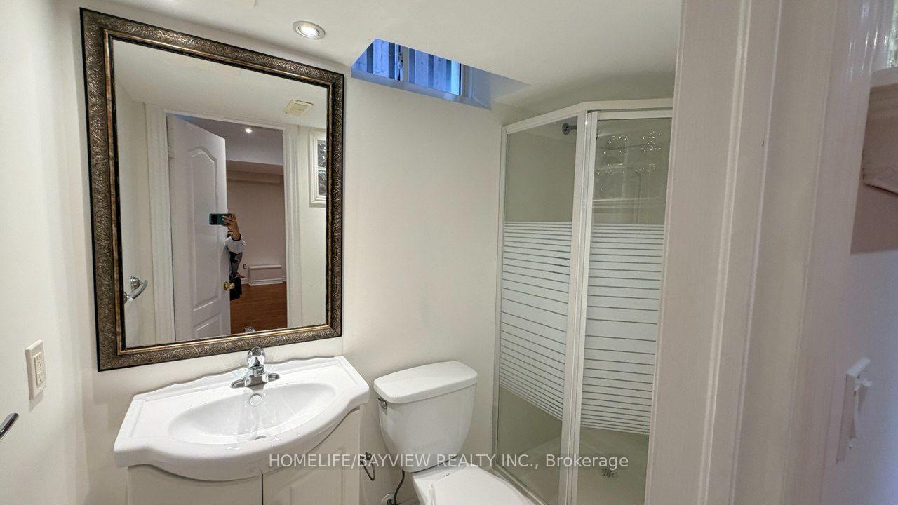 Photo 22 of 20 Gwilliam Lane, Aurora, Bayview Northeast — HOMEH
