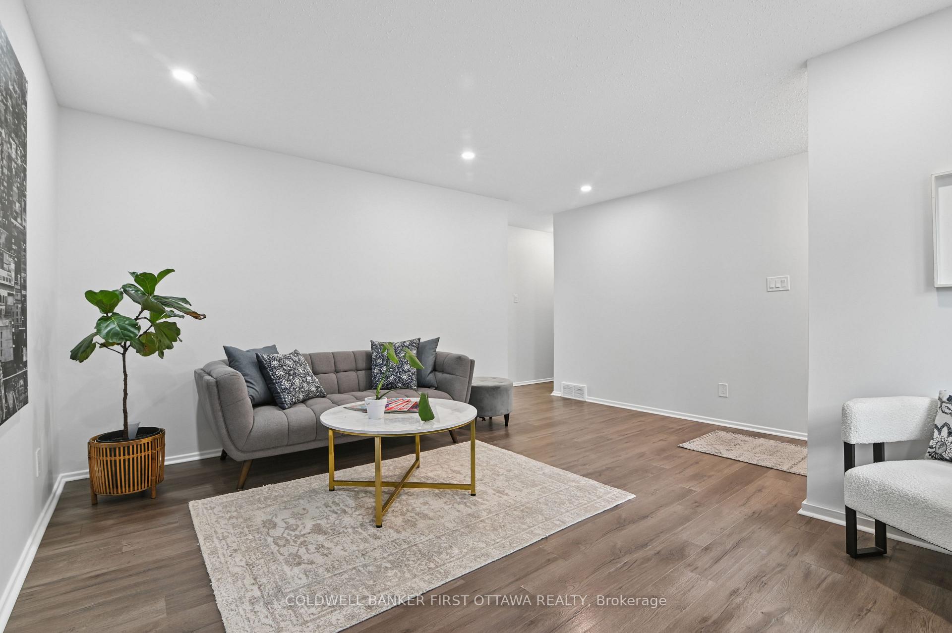 Photo 7 of 1401 Metz Crescent, Ottawa, Carson Meadows — HOMEH
