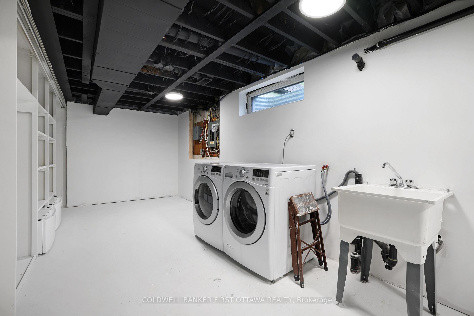 Photo 26 of 1401 Metz Crescent, Ottawa, Carson Meadows — HOMEH