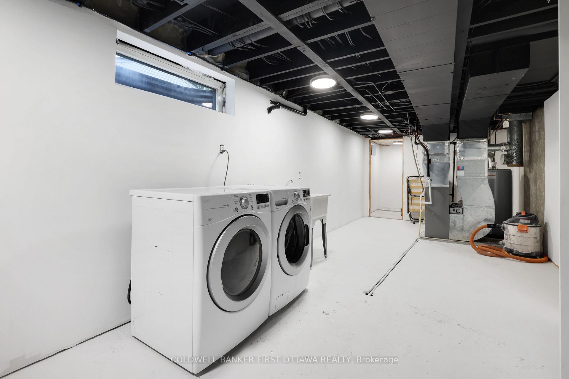 Photo 27 of 1401 Metz Crescent, Ottawa, Carson Meadows — HOMEH