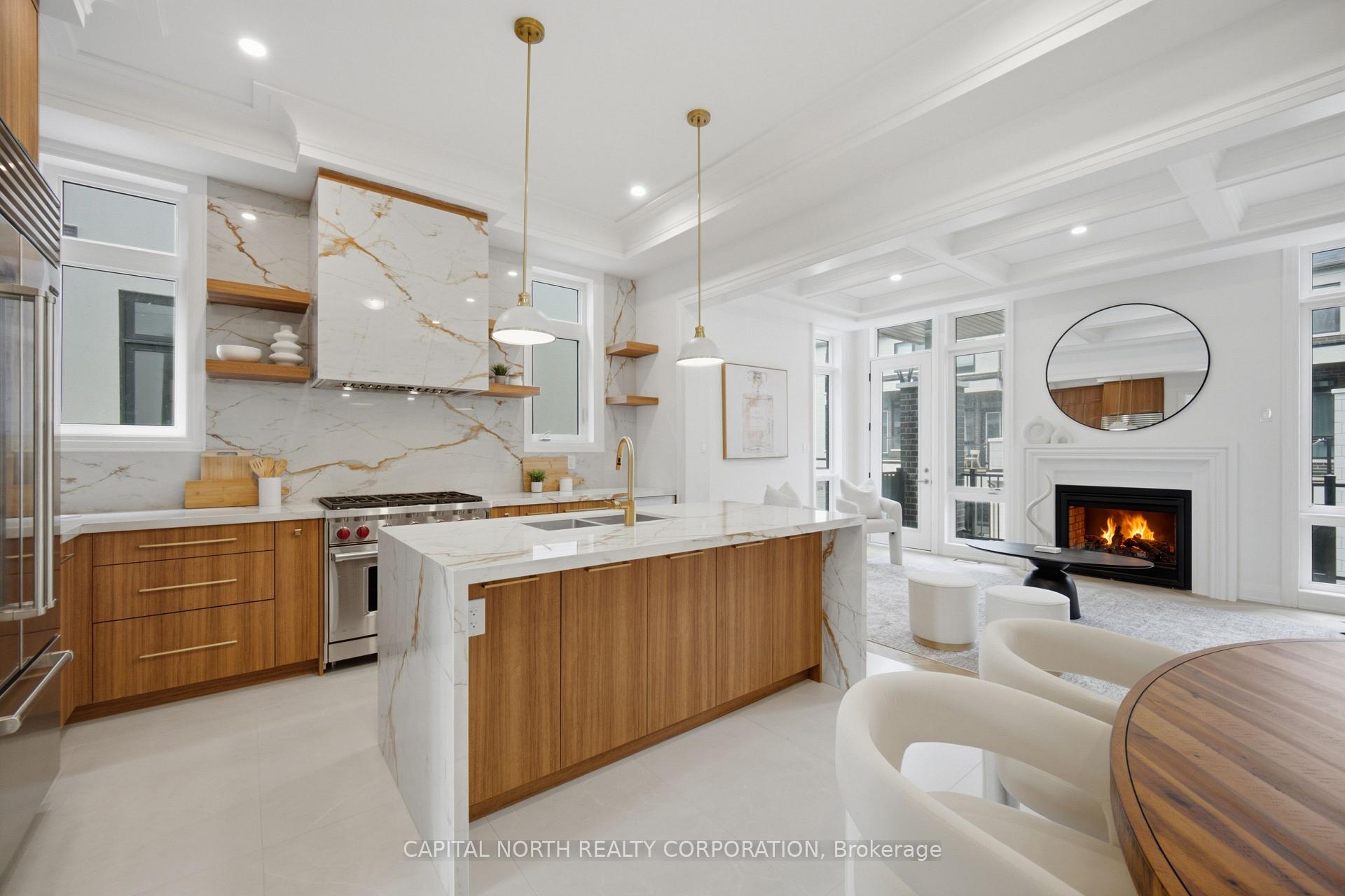 Photo 10 of 8A McCachen Street, Richmond Hill, Oak Ridges — HOMEH