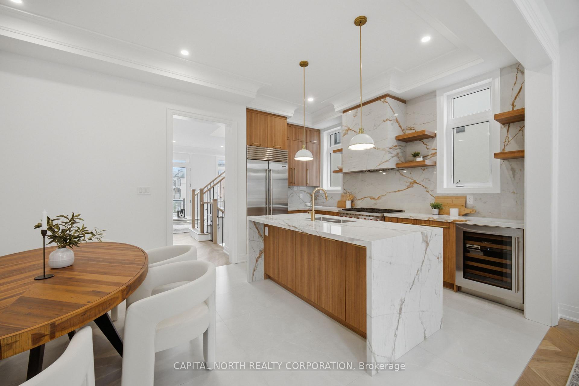 Photo 11 of 8A McCachen Street, Richmond Hill, Oak Ridges — HOMEH