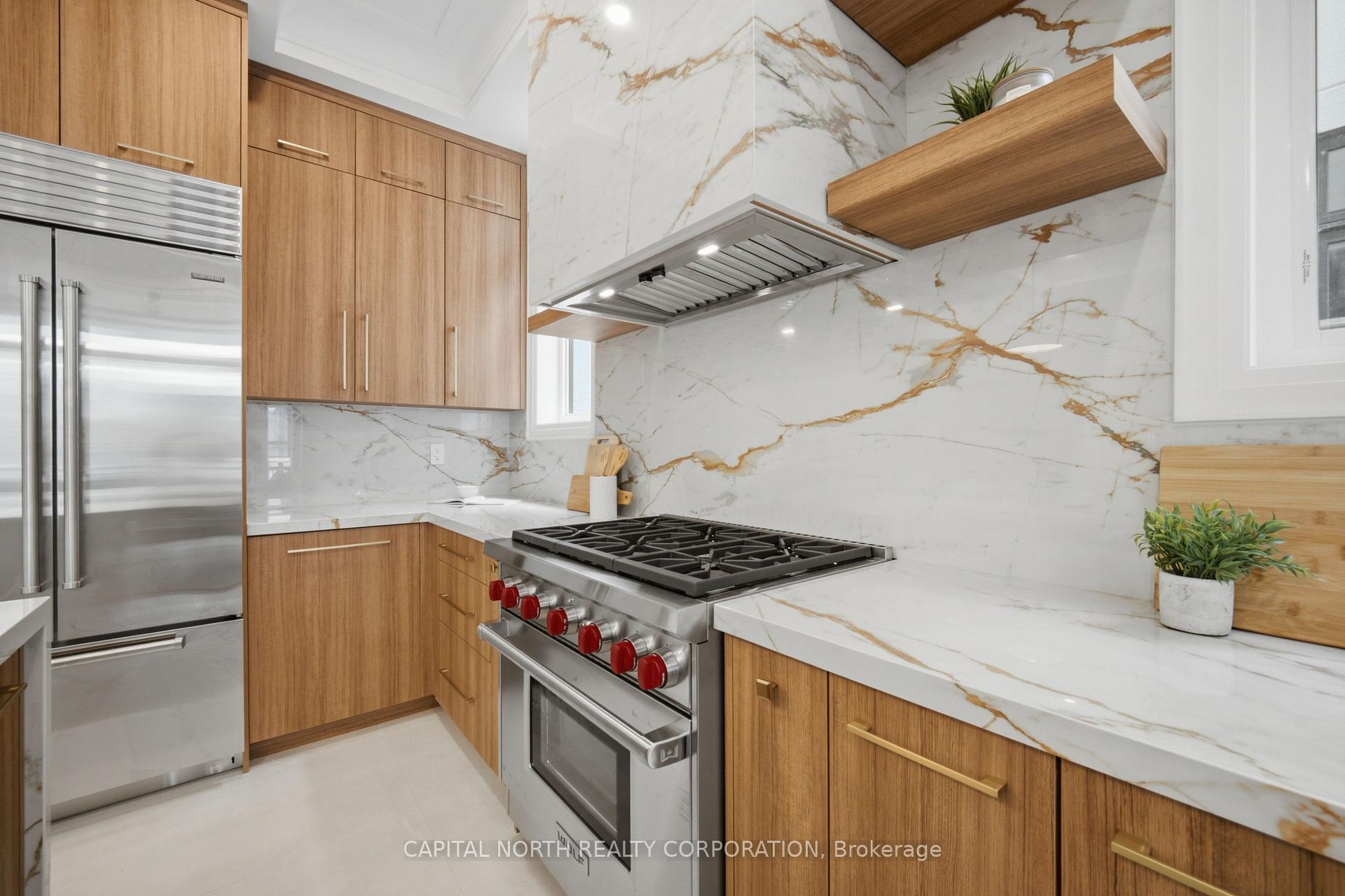 Photo 14 of 8A McCachen Street, Richmond Hill, Oak Ridges — HOMEH