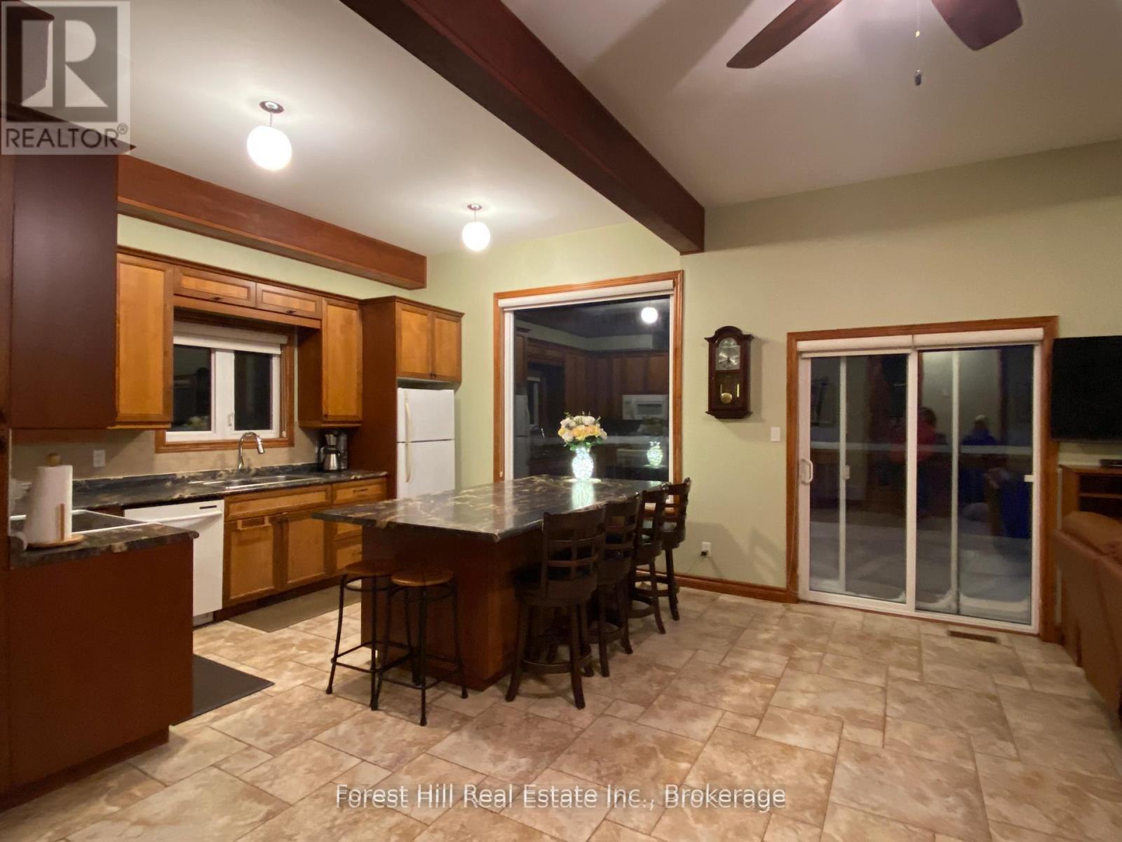 Photo 16 of 919 Limberlost Point Road, Parry Sound Remote Area, Restoule — HOMEH
