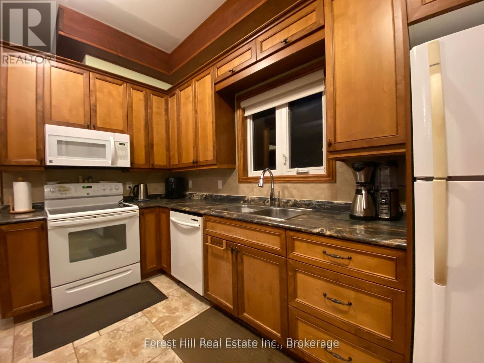 Photo 18 of 919 Limberlost Point Road, Parry Sound Remote Area, Restoule — HOMEH