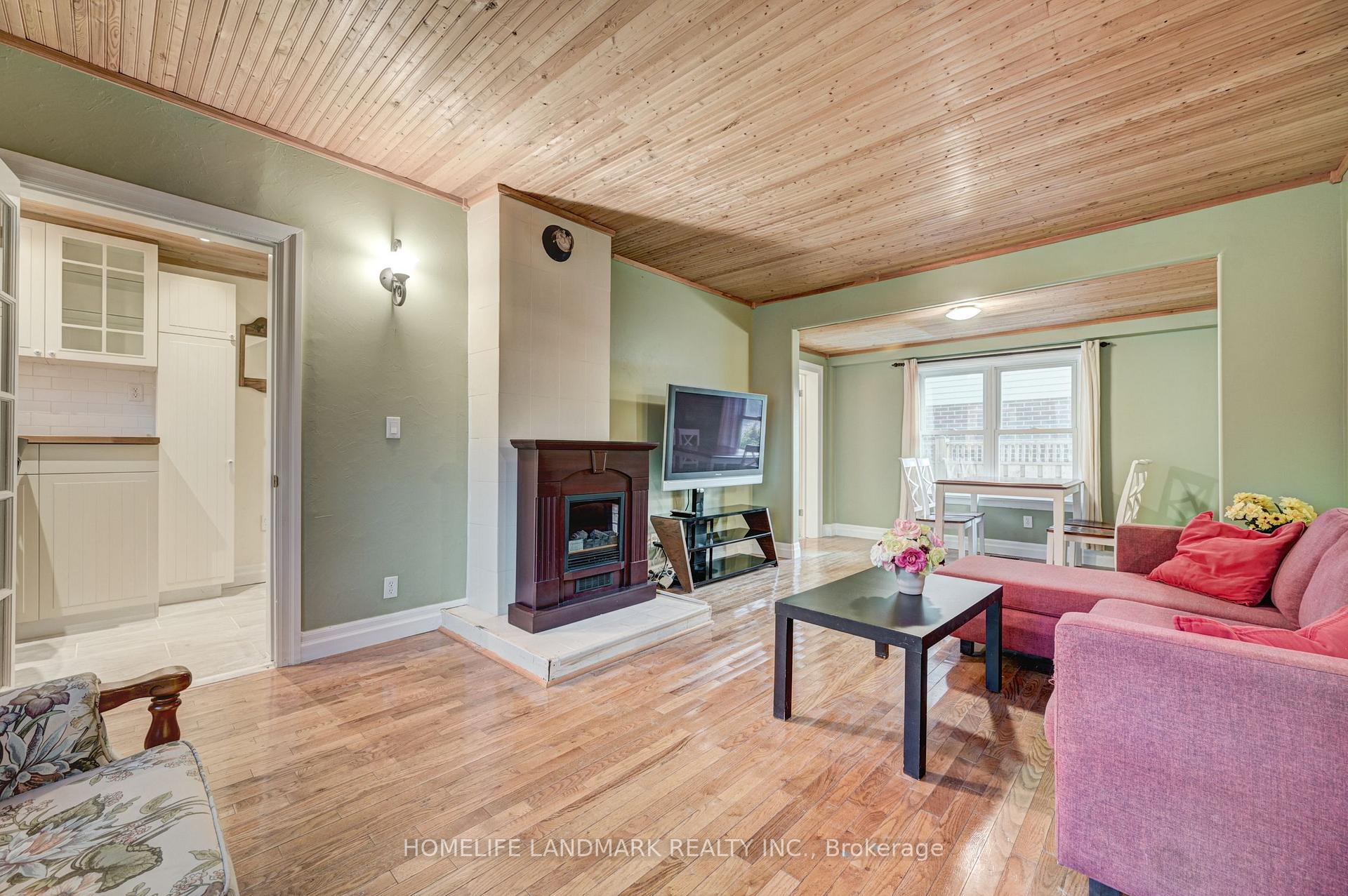 Photo 7 of 2174 New Street, Burlington, Brant — HOMEH