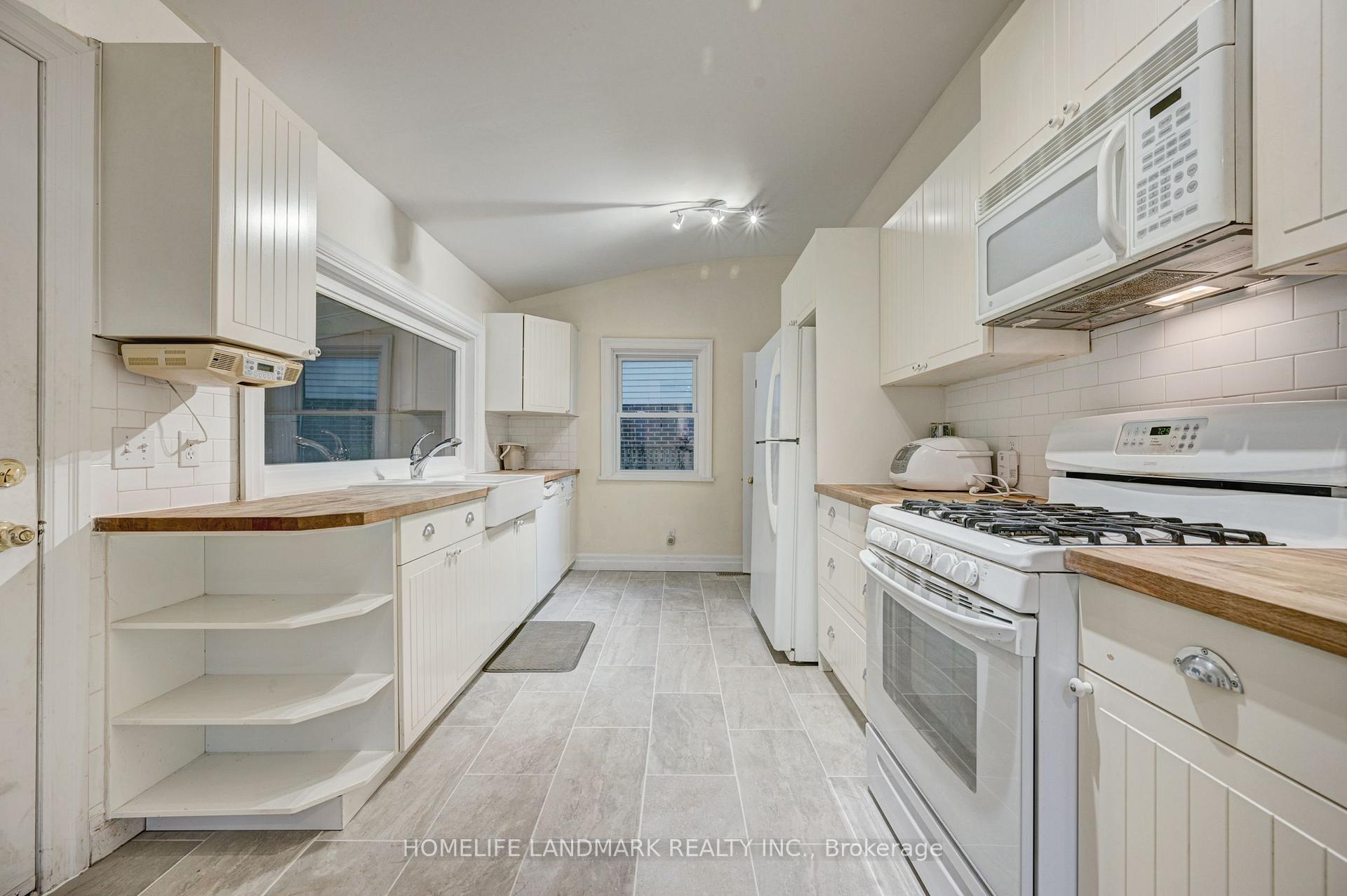 Photo 9 of 2174 New Street, Burlington, Brant — HOMEH