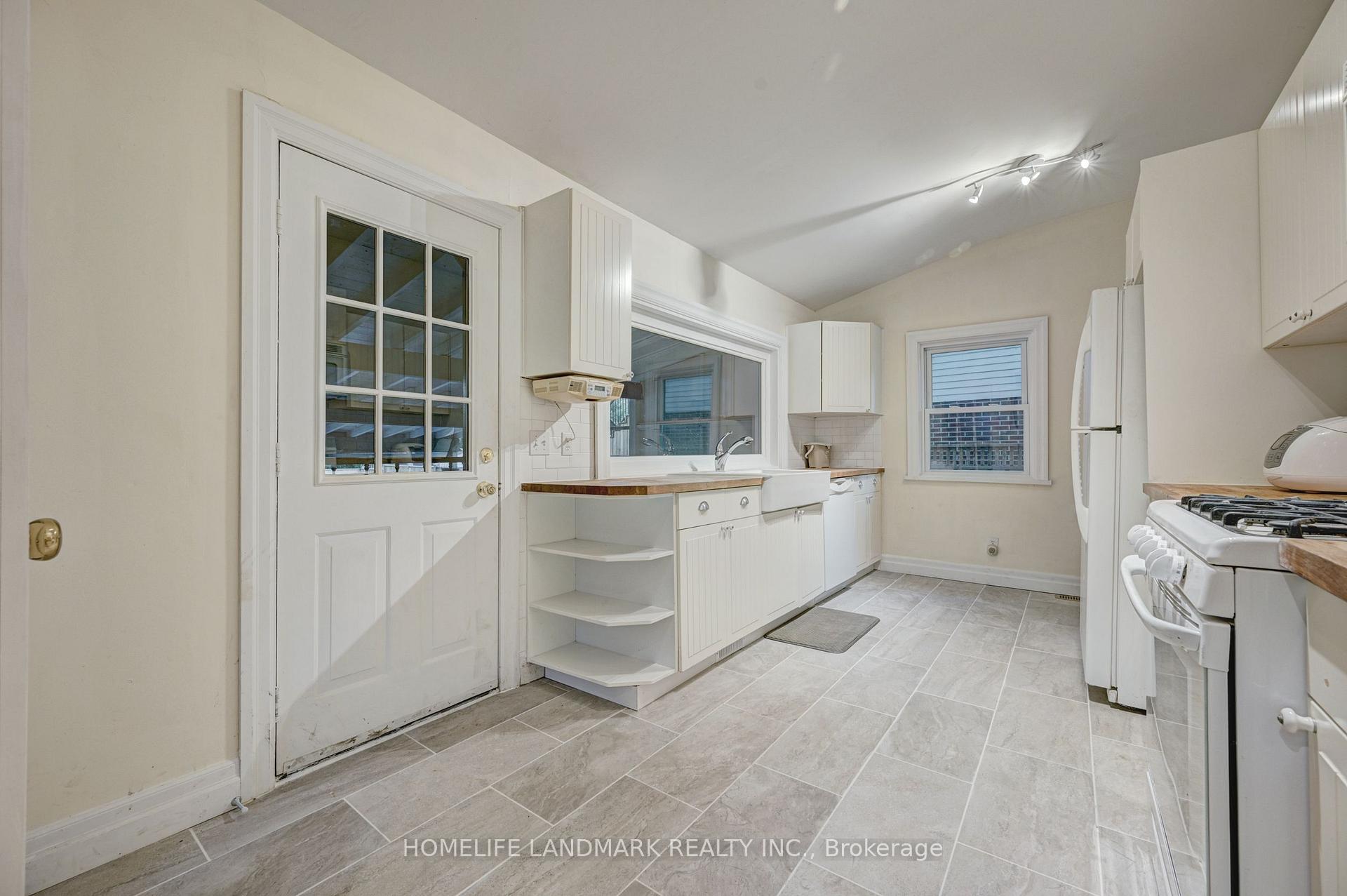 Photo 11 of 2174 New Street, Burlington, Brant — HOMEH