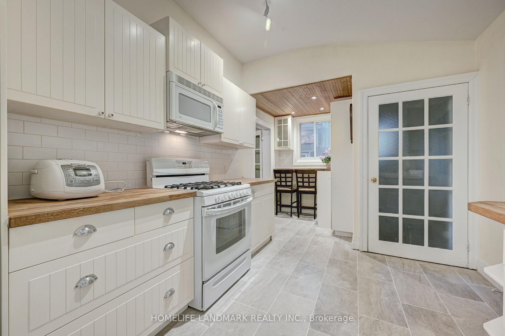 Photo 13 of 2174 New Street, Burlington, Brant — HOMEH