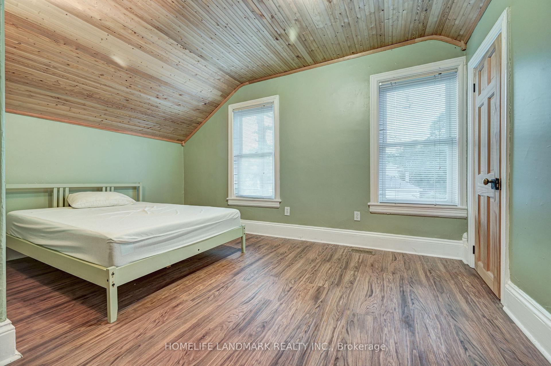 Photo 20 of 2174 New Street, Burlington, Brant — HOMEH