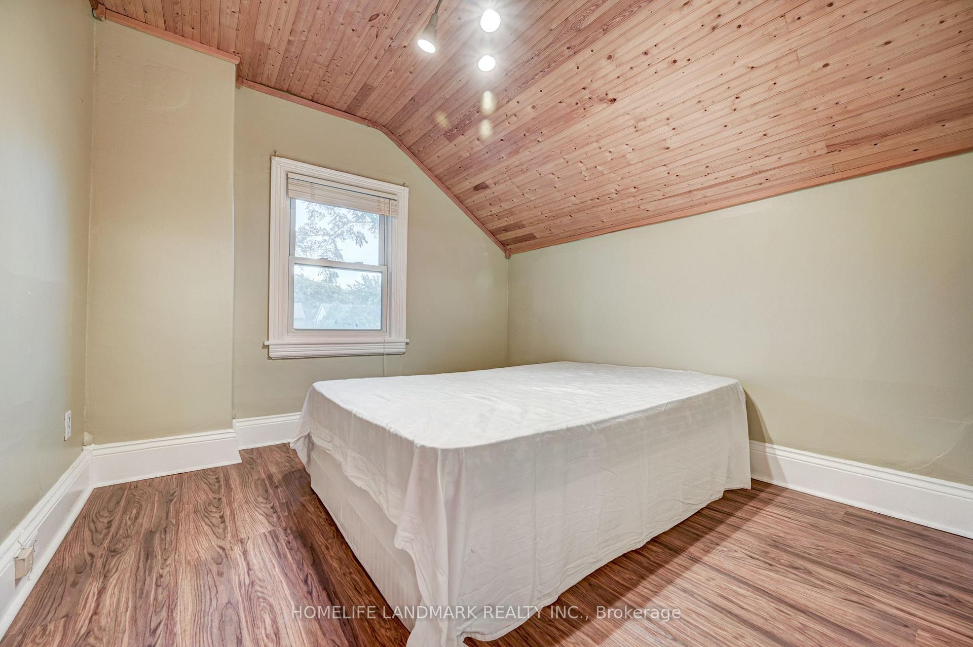 Photo 22 of 2174 New Street, Burlington, Brant — HOMEH