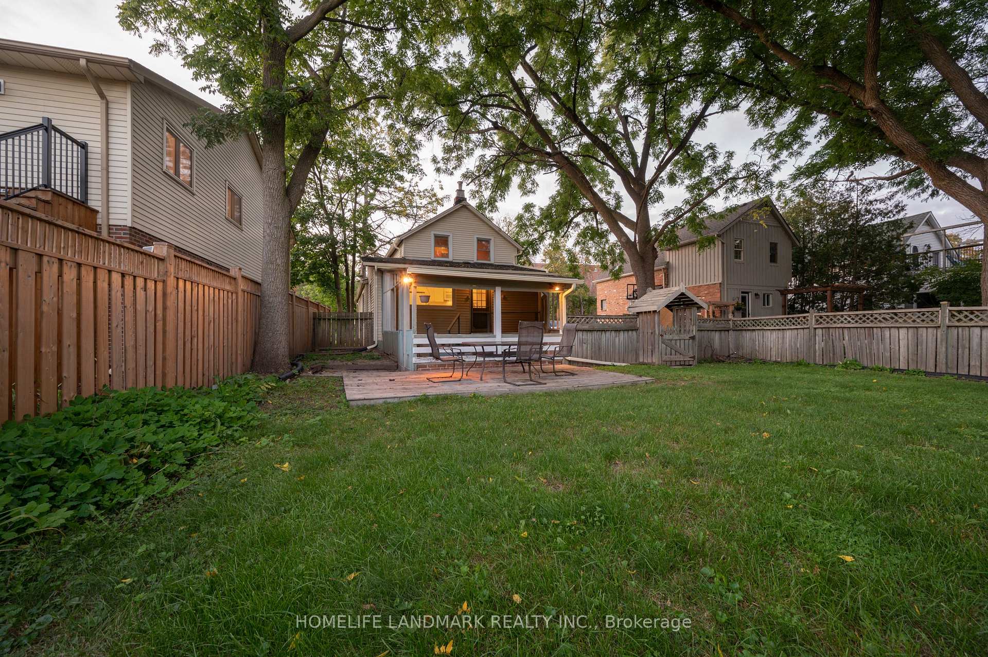 Photo 25 of 2174 New Street, Burlington, Brant — HOMEH