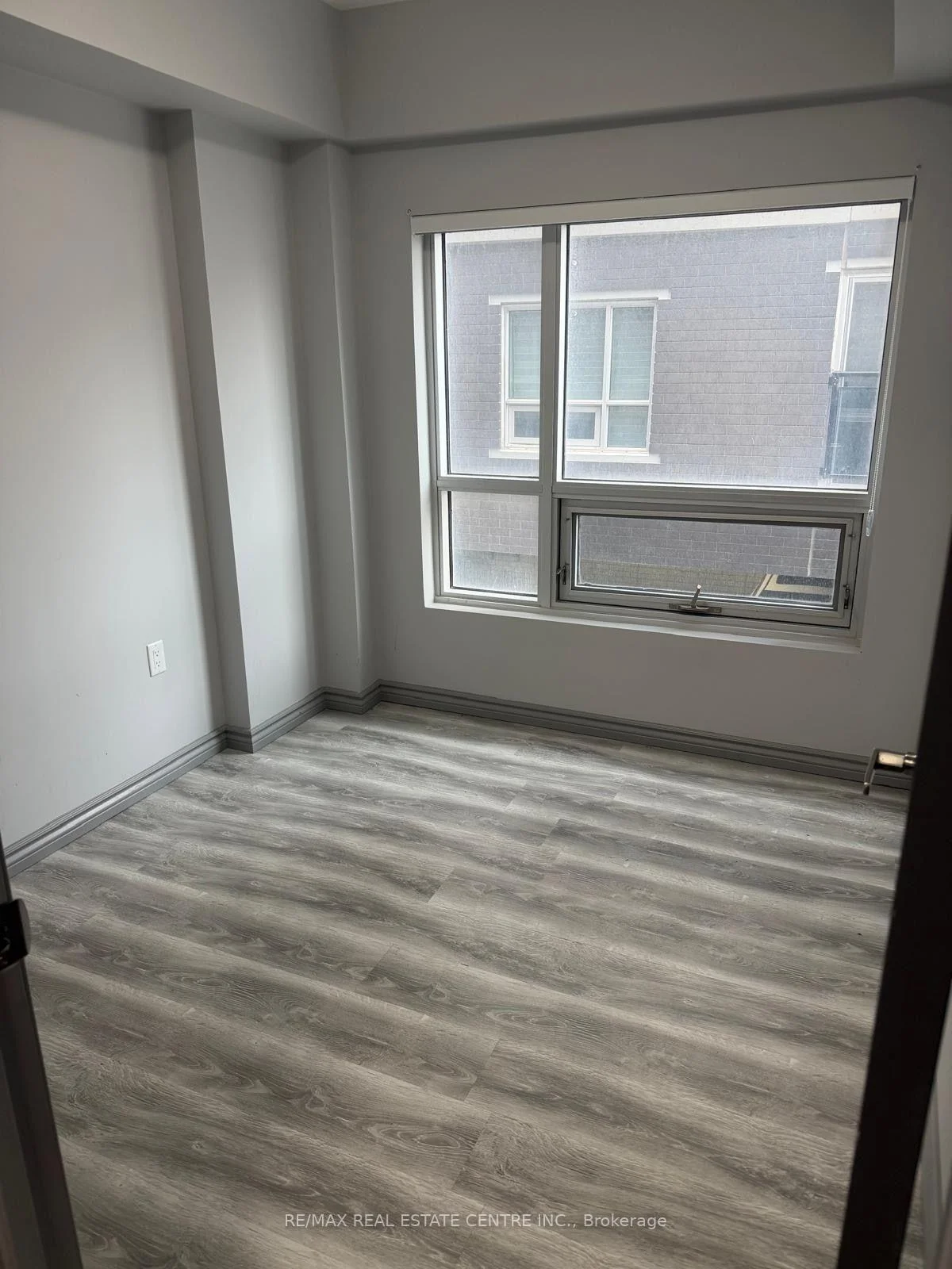 Photo 9 of Unit A 104, 275 Larch Street, Waterloo, Downtown Waterloo — HOMEH