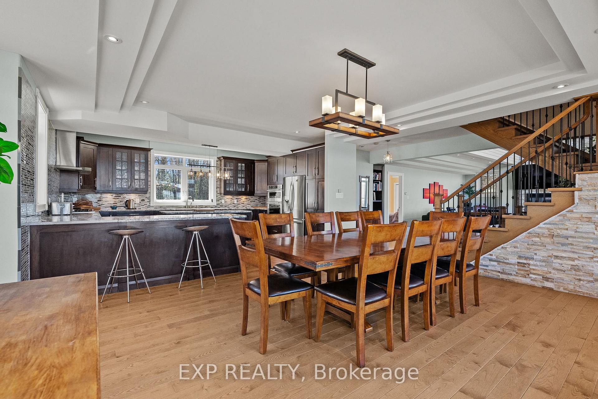 Photo 11 of 102 Allbirch Road, Ottawa, Constance Bay — HOMEH