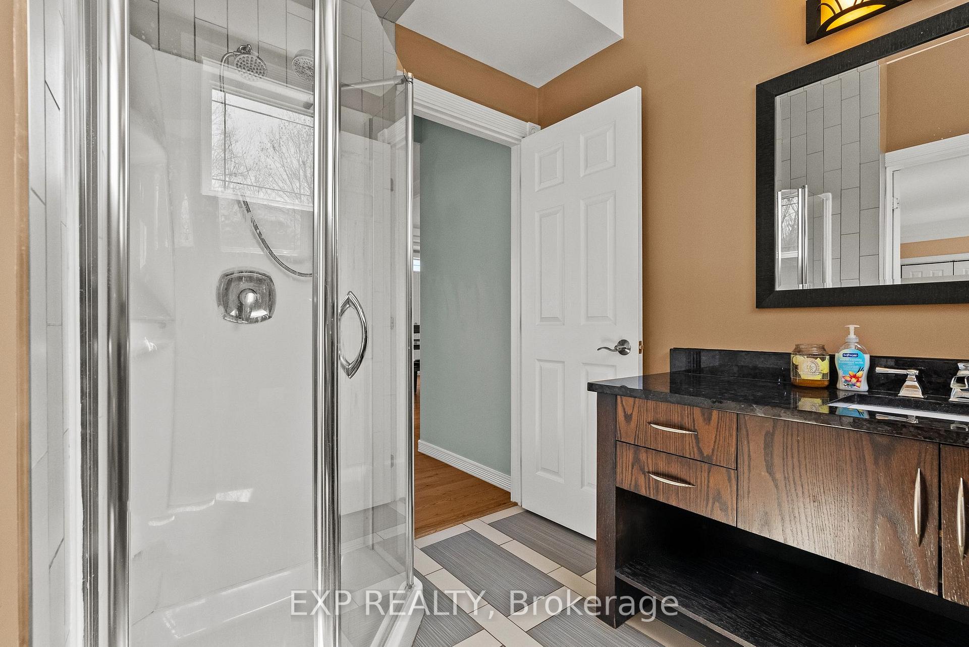 Photo 26 of 102 Allbirch Road, Ottawa, Constance Bay — HOMEH