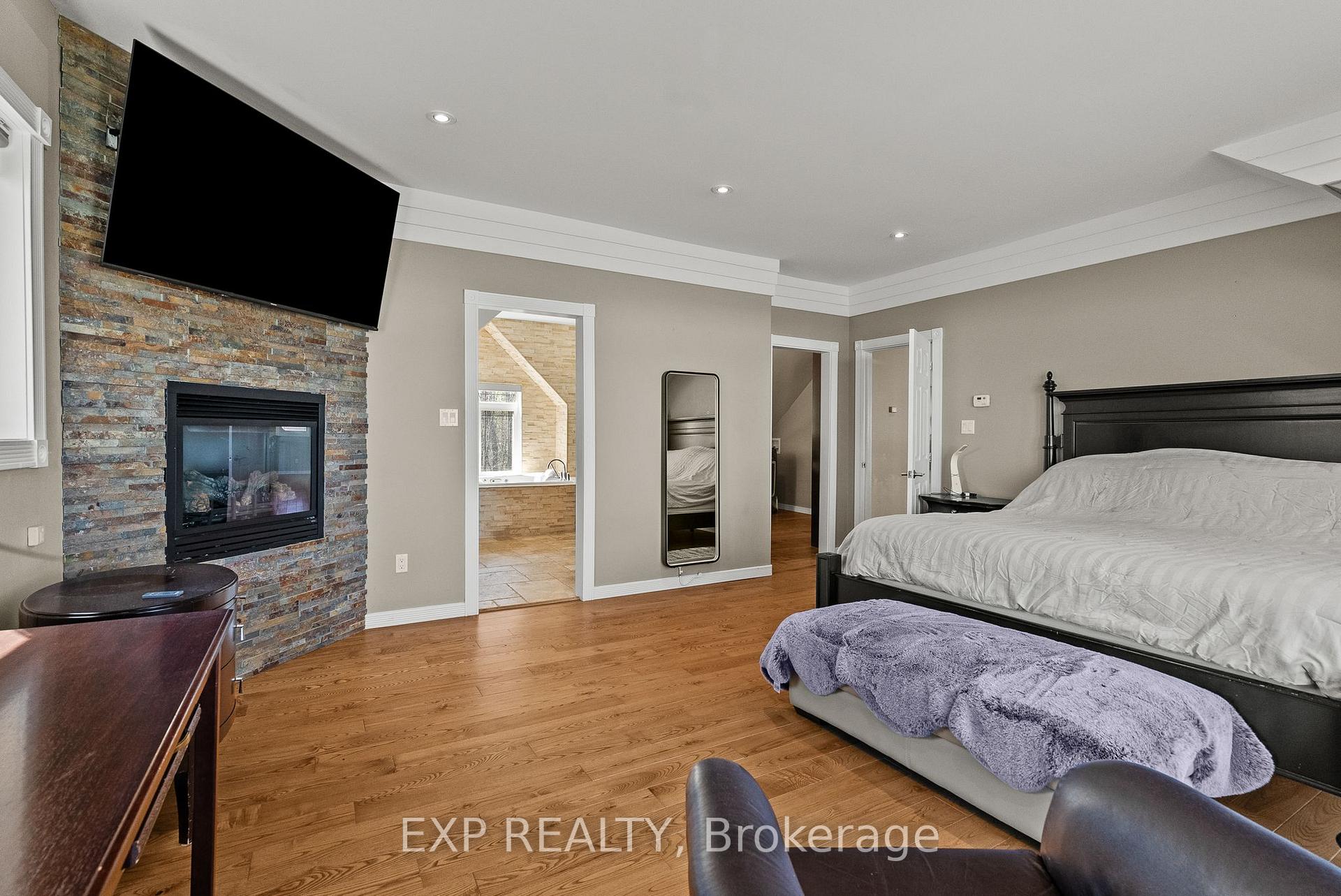 Photo 37 of 102 Allbirch Road, Ottawa, Constance Bay — HOMEH