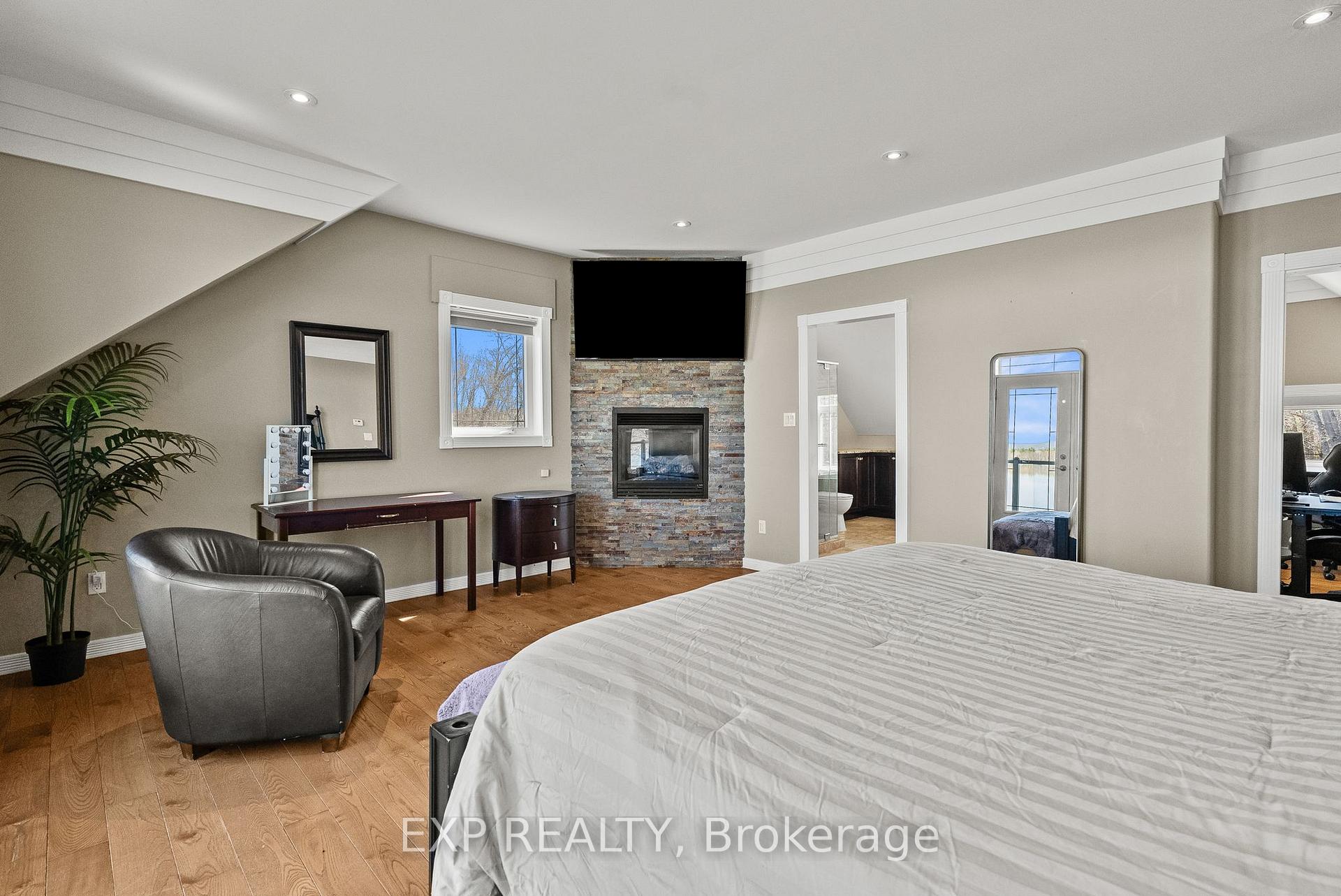 Photo 38 of 102 Allbirch Road, Ottawa, Constance Bay — HOMEH
