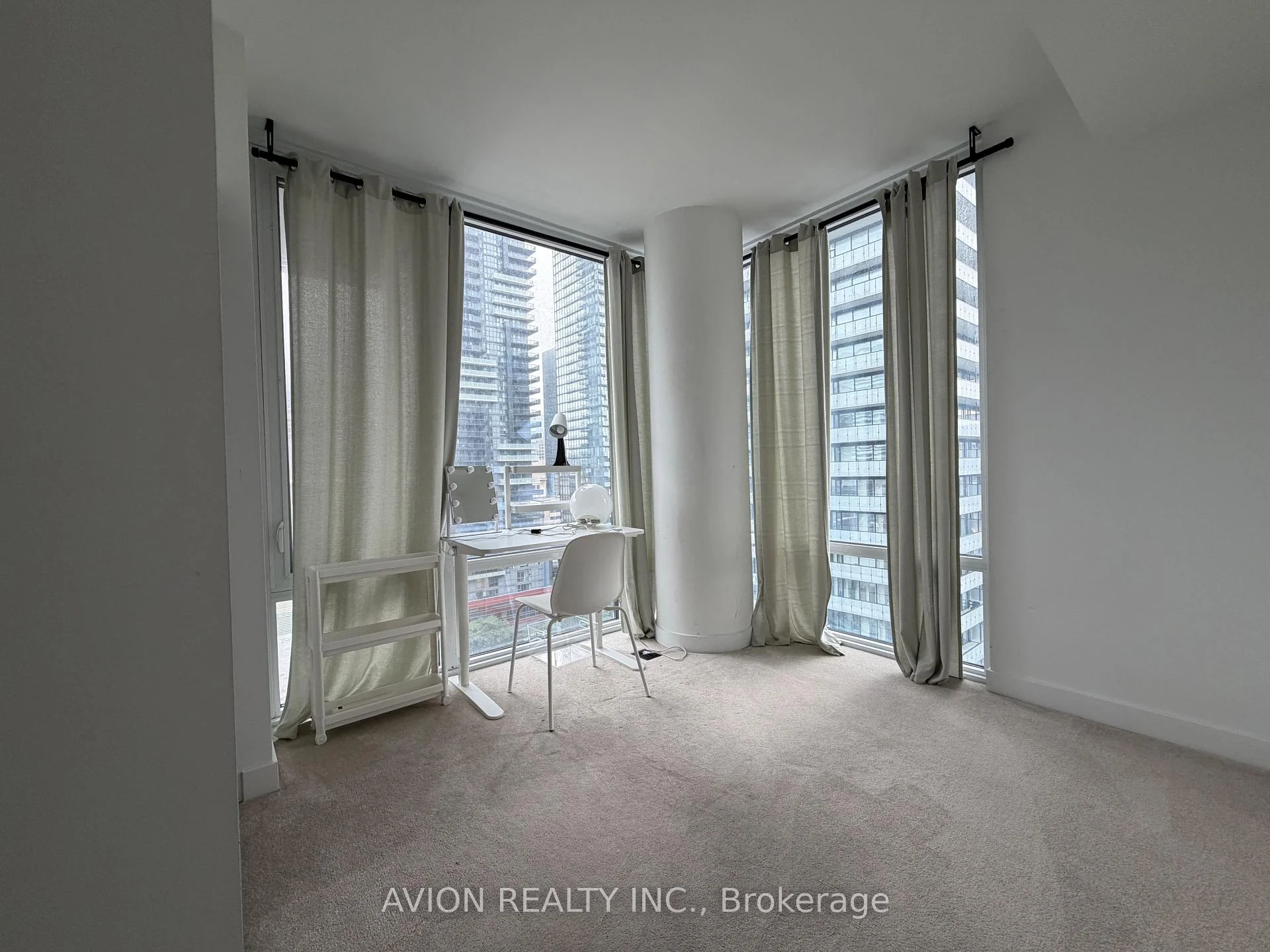 Photo 5 of Unit 1112, 501 Yonge Street, Toronto, Church-Yonge Corridor — HOMEH