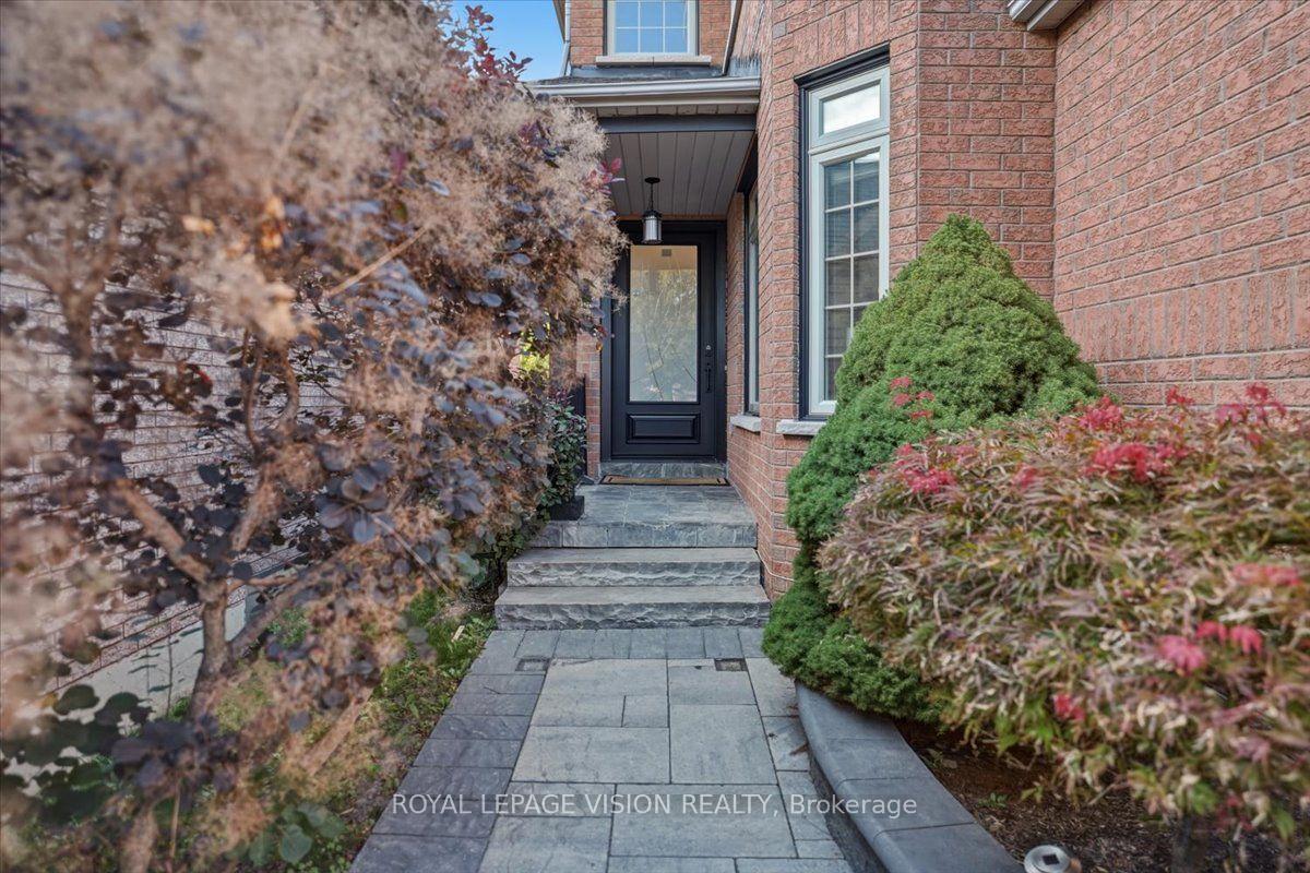 Photo 2 of 106 Copley Street, Pickering, Highbush — HOMEH