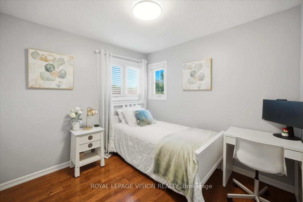 Photo 19 of 106 Copley Street, Pickering, Highbush — HOMEH