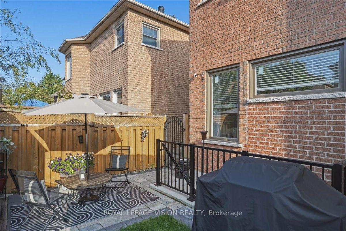 Photo 38 of 106 Copley Street, Pickering, Highbush — HOMEH