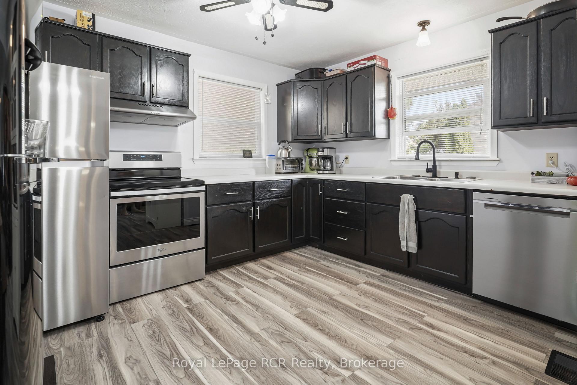 Photo 9 of 16 Patrick Street W, North Huron, Wingham — HOMEH