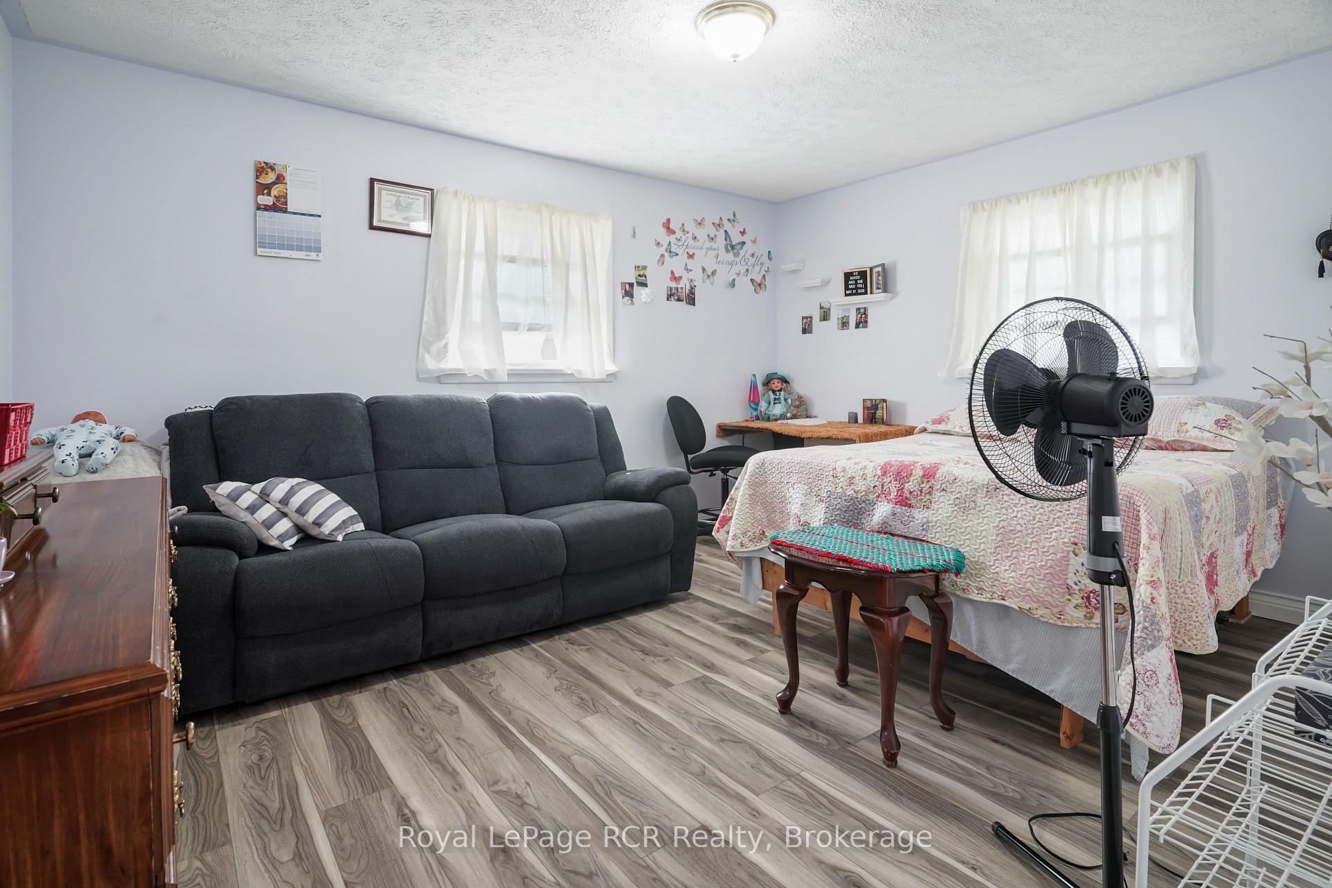 Photo 18 of 16 Patrick Street W, North Huron, Wingham — HOMEH