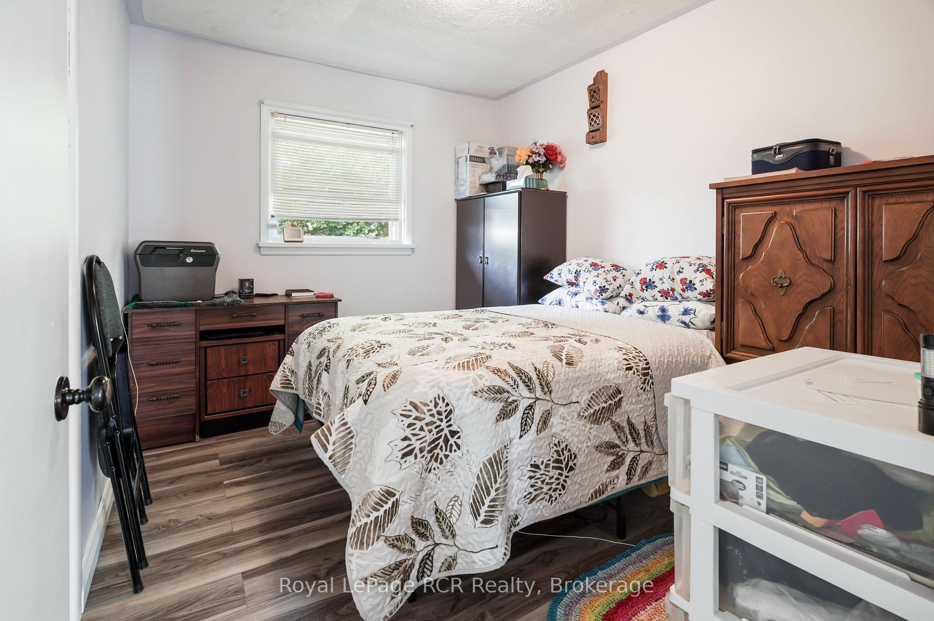 Photo 19 of 16 Patrick Street W, North Huron, Wingham — HOMEH