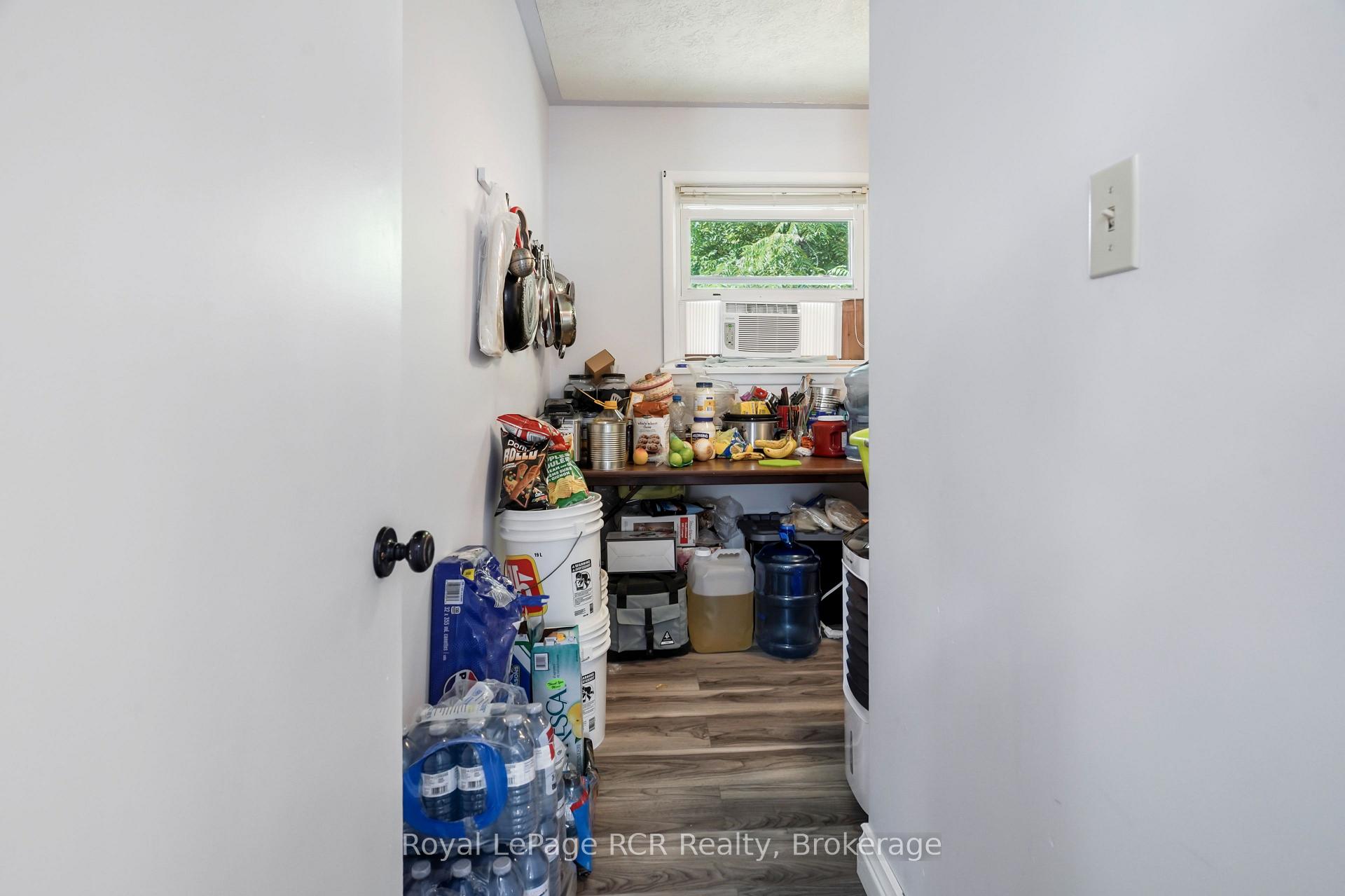 Photo 22 of 16 Patrick Street W, North Huron, Wingham — HOMEH