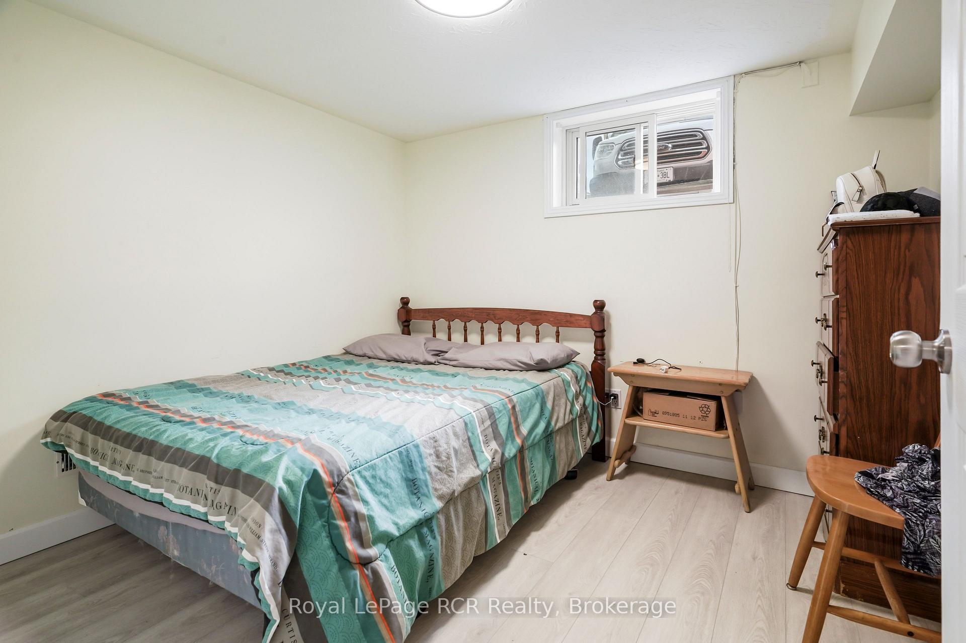 Photo 34 of 16 Patrick Street W, North Huron, Wingham — HOMEH