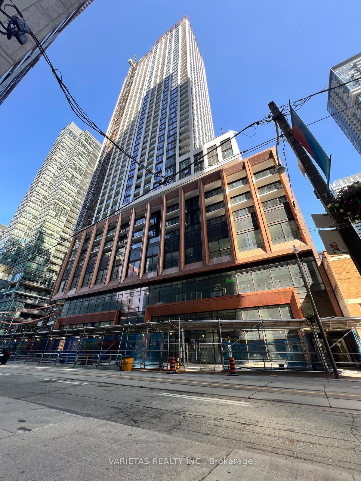 Front of Unit 2315, 400 King Street W