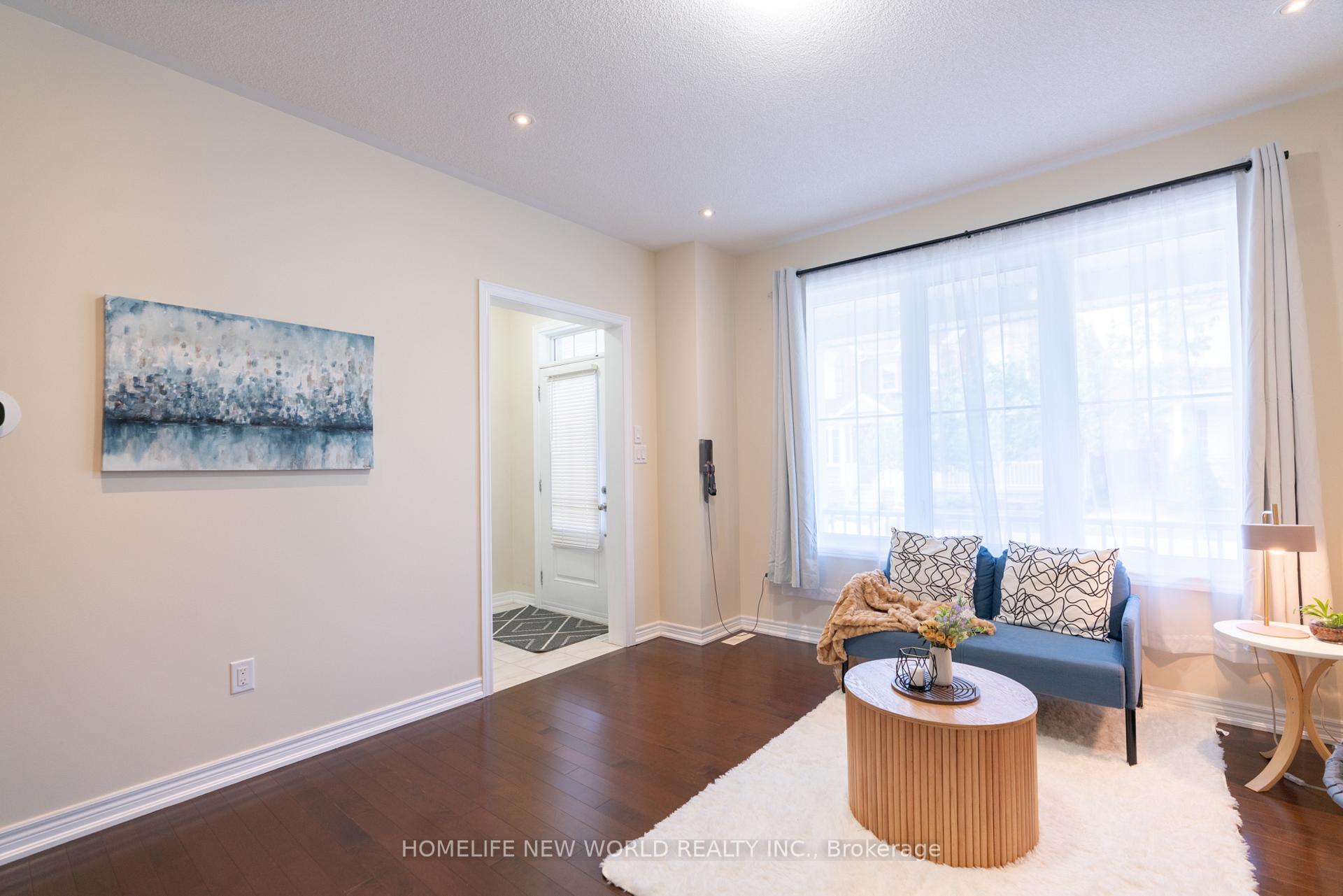 Photo 6 of 35 Cinemark Avenue, Markham, Cornell — HOMEH