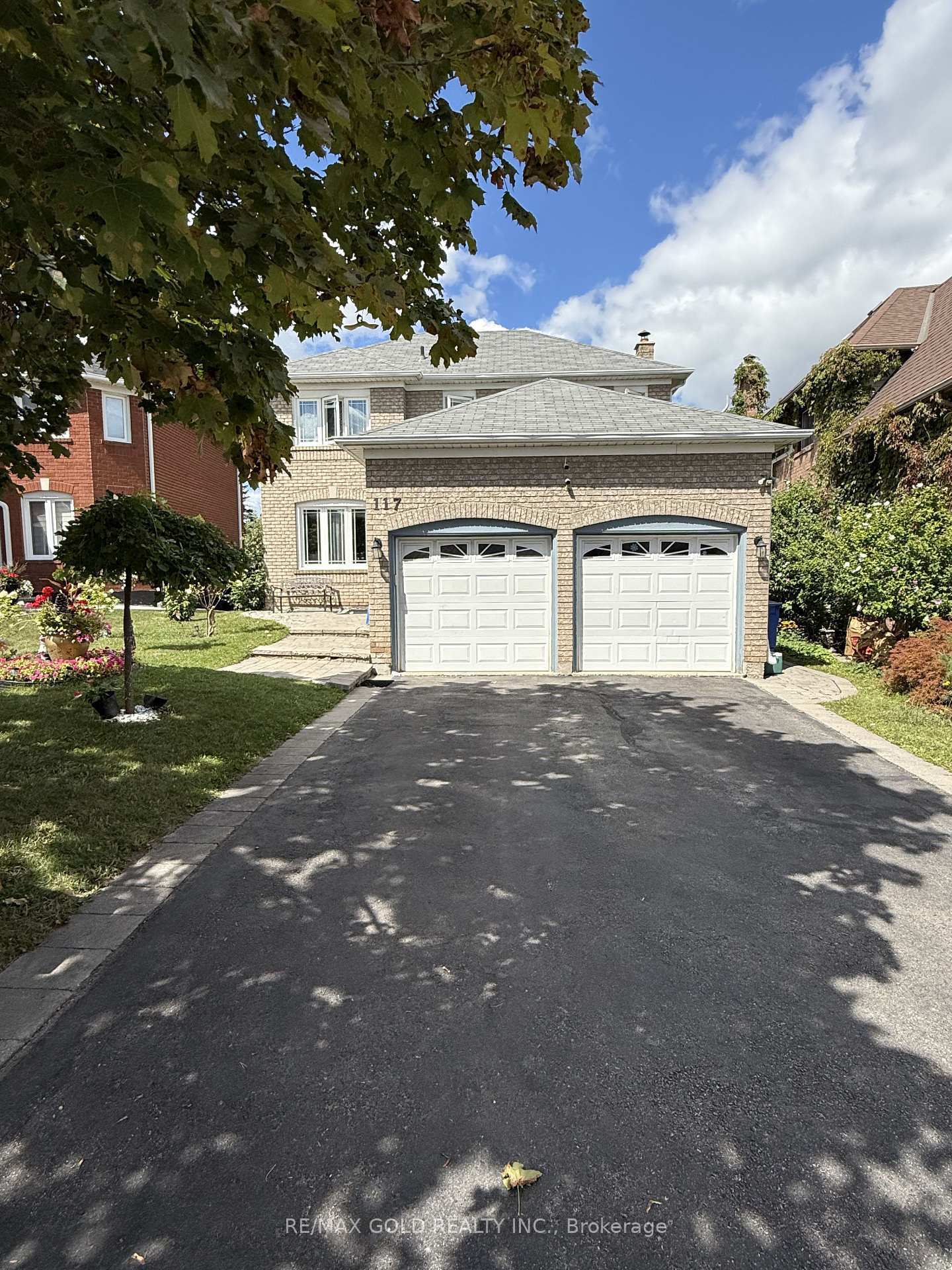 Photo 3 of 117 Sal Circle, Brampton, Sandringham-Wellington — HOMEH