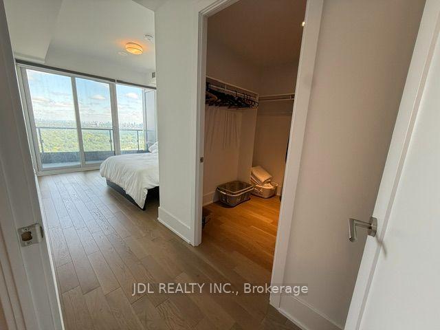Photo 11 of 585 Bloor Street E, Toronto, North St. James Town — HOMEH