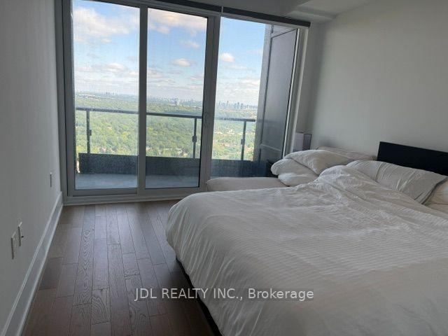 Photo 13 of 585 Bloor Street E, Toronto, North St. James Town — HOMEH