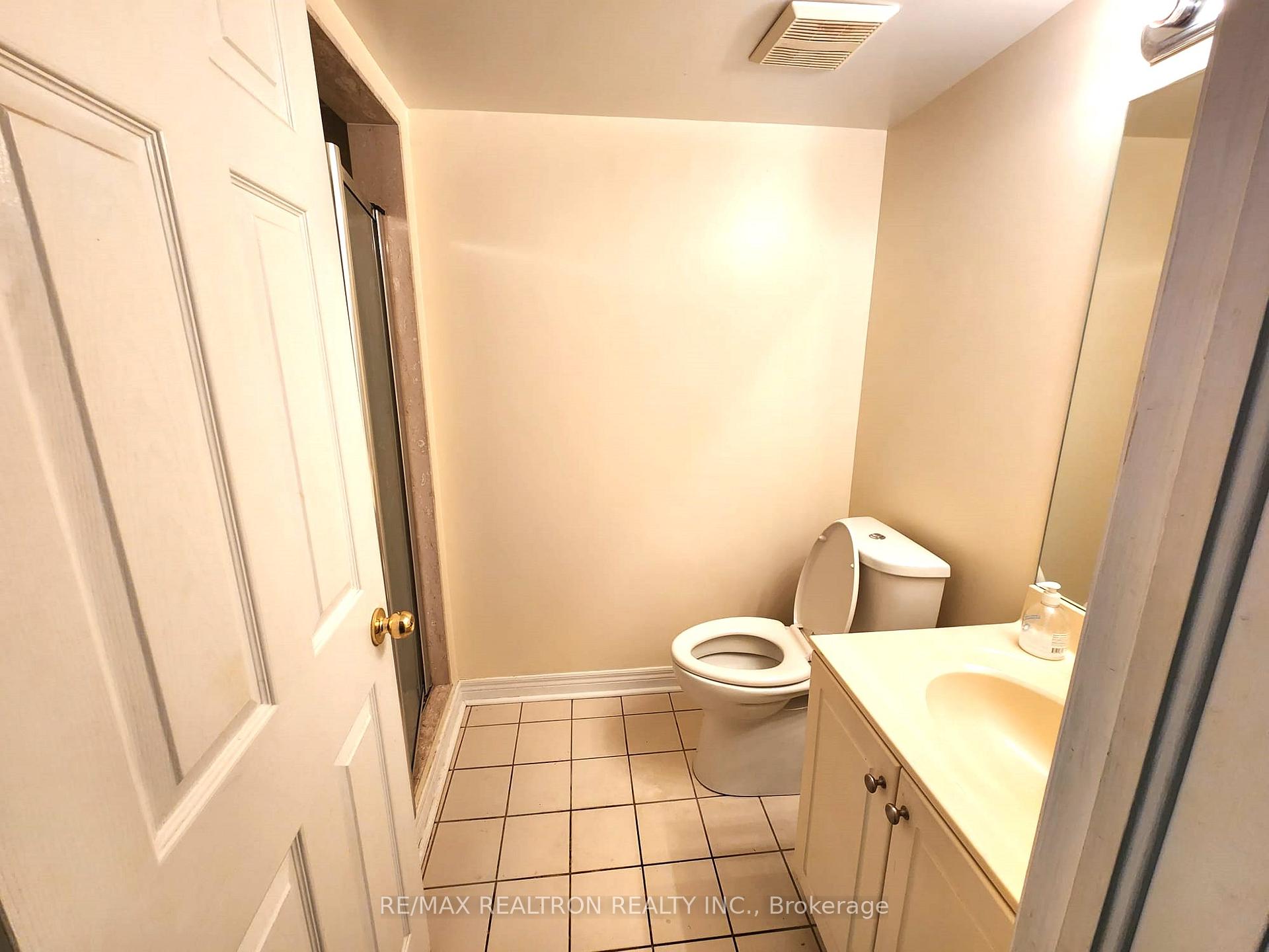 Photo 22 of 17 Carnation Road, Markham, Commerce Valley — HOMEH