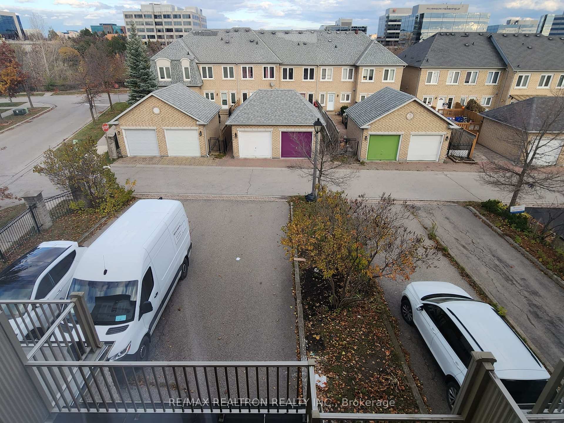 Photo 24 of 17 Carnation Road, Markham, Commerce Valley — HOMEH