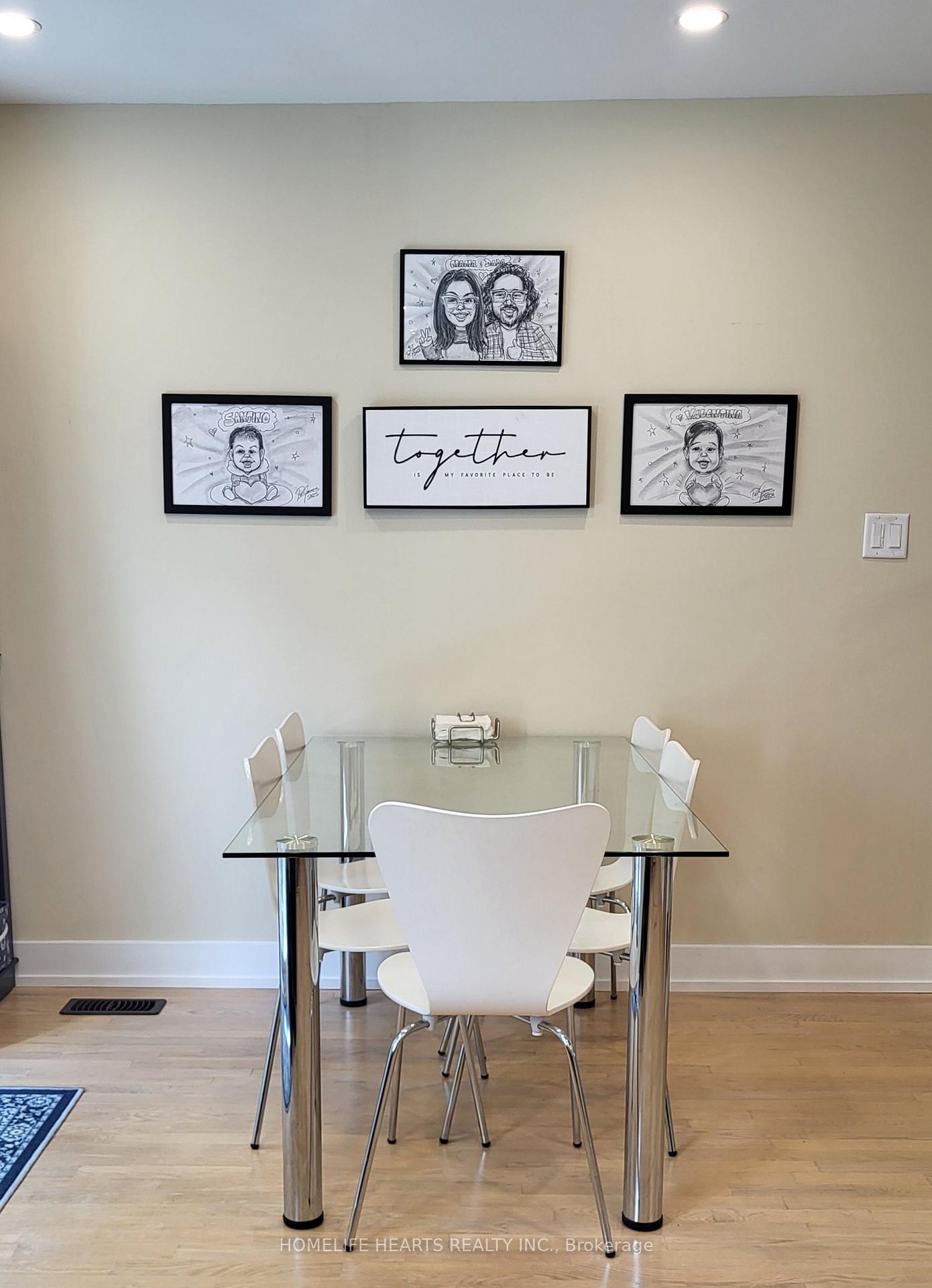 Photo 13 of 213 Park Drive, Whitchurch-Stouffville, Stouffville — HOMEH