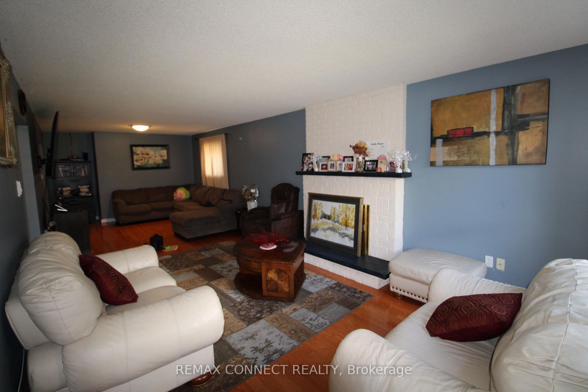 Photo 8 of 80 Kennett Drive, Whitby, Lynde Creek — HOMEH