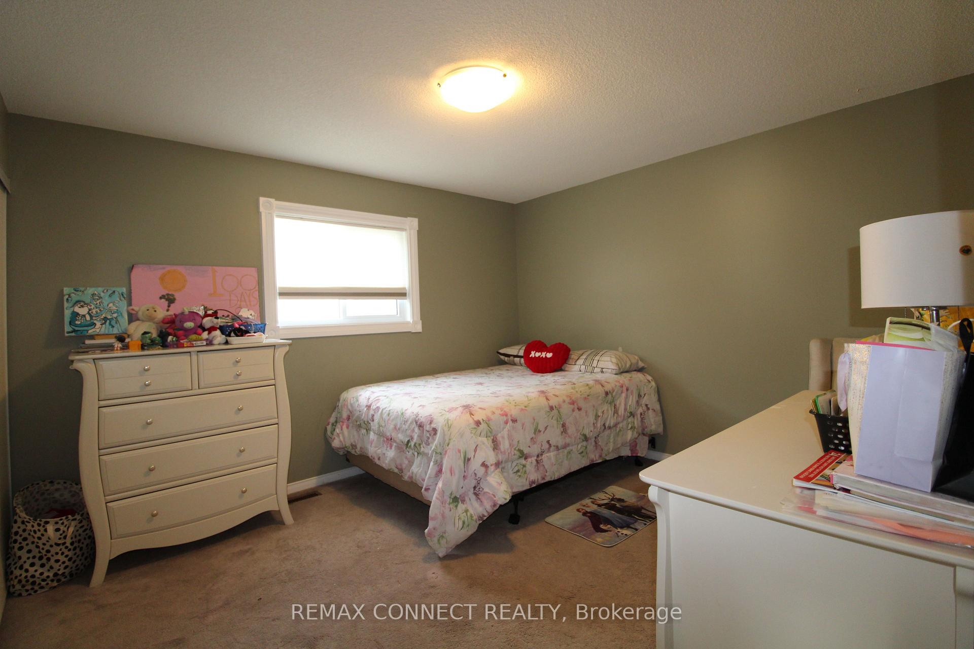 Photo 9 of 80 Kennett Drive, Whitby, Lynde Creek — HOMEH
