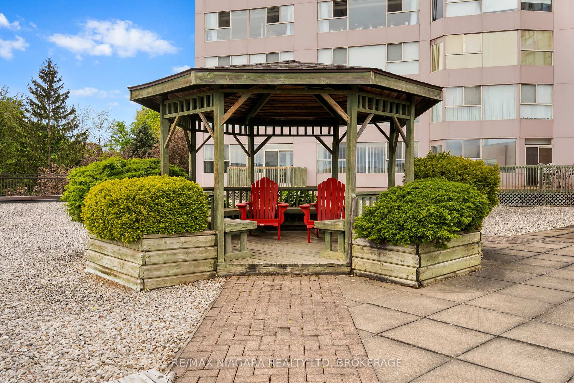 Photo 29 of Unit 502, 7 Gale Crescent, St. Catharines, E. Chester — HOMEH
