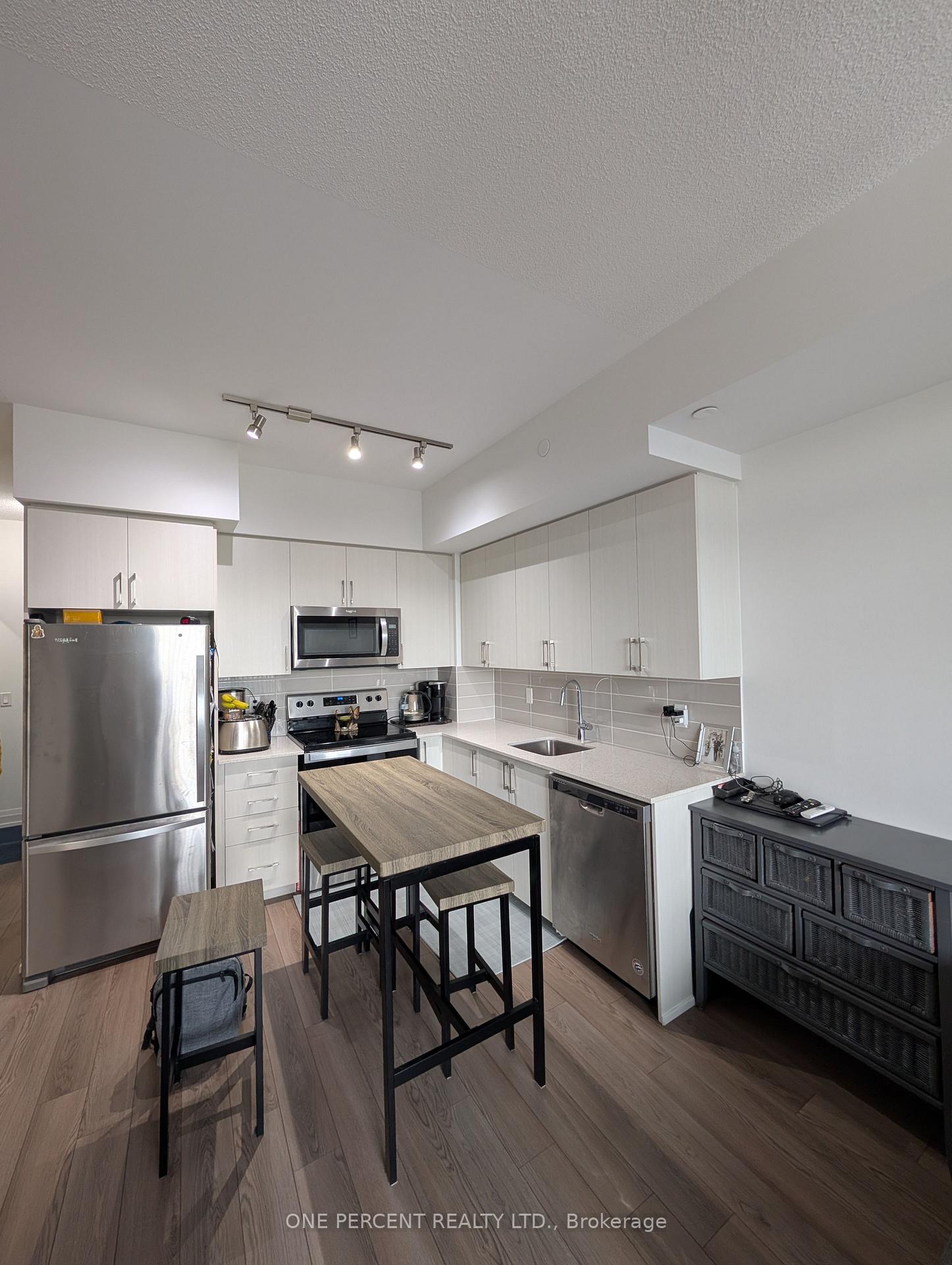 Photo 2 of Unit 711, 3121 Sheppard Avenue E, Scarborough, Tam O'Shanter-Sullivan — HOMEH