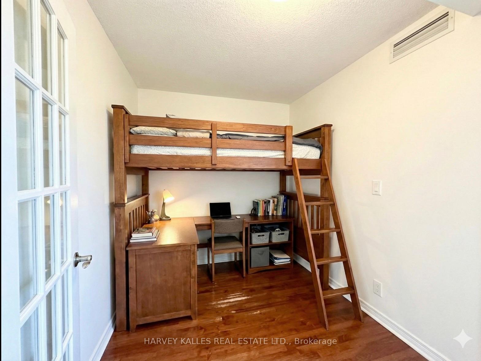 Photo 12 of Unit 1306, 736 Spadina Avenue, Toronto, University — HOMEH